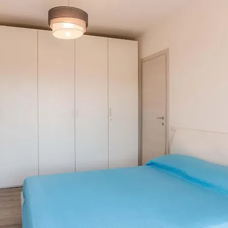 19 Apartment
